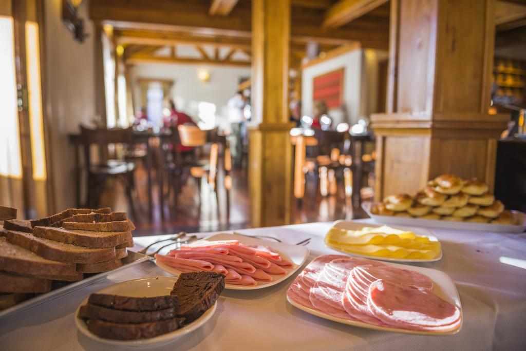 Hosteria Senderos El Chalten Exterior photo